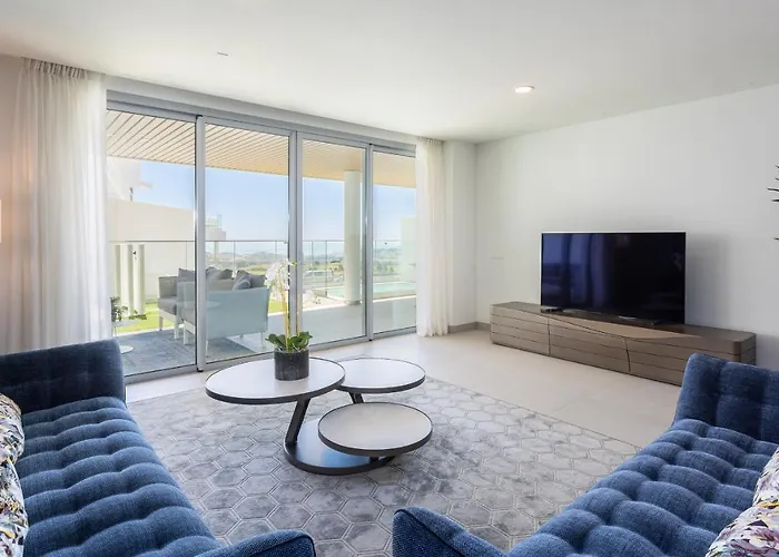 Luxury Apartment Private Pool 3 Bedrooms Or23 By Aora Stay